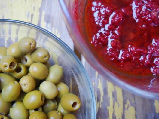 Olives vertes-pâte de piment-ail-sans gluten-végan-combinaisons alimentaire-blog Narbonne