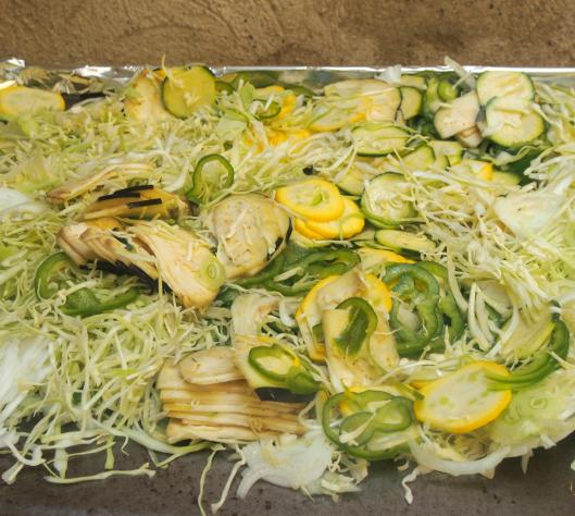 légumes sautés-plancha-chou pointu-courgette-poivron-oignon doux-fenouil-aubergine-Noilly Prat-huile d’olive